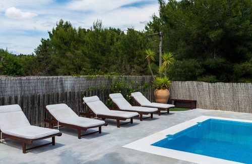 Sant Rafael de Sa Creu Chalet De Esquí | Expectacular villa con gran jardín y piscina