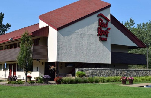 Bowmansville Casa | Experience a Weekend of Fun! Pet-friendly, FREE Parking, Near Glen Falls!