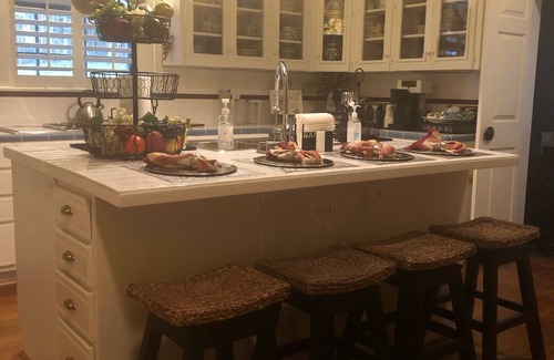 Charleston Casa | Experience Charleston charm near Hiwassee River