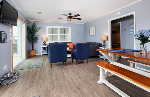 Fort Morgan Cabina | Experience Coastal Living at The Blue Pearl: Private Beach Access | Pet-Friendly