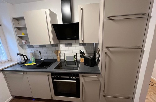 Ostliche Altstadt Apartamento | "Experience Comfort and Relaxation in Our Apartment BERNSTEIN!"