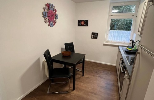 Ostliche Altstadt Apartamento | "Experience Comfort and Relaxation in Our Apartment BERNSTEIN!"