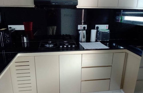Moratuwa Apartamento | Experimente comodidad y conveniencia