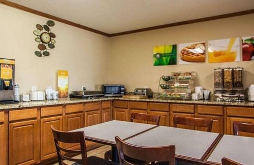 Eldridge Casa | Experience dependable, friendly service for a great value