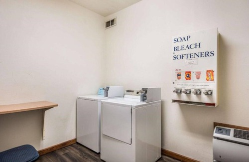 Eldridge Casa | Experience dependable, friendly service for a great value