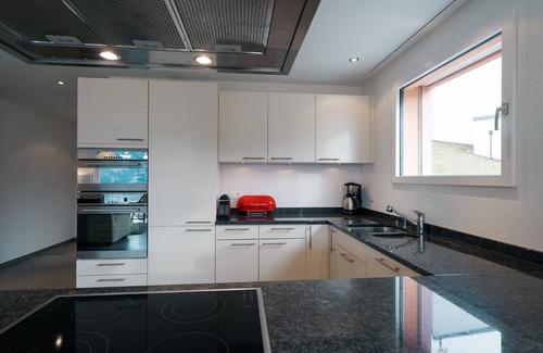 Amden Apartamento | "Experience Elegance and Comfort at Apartment Elona in Amden, Switzerland!"
