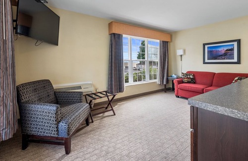 Kelleys Island Casa | Experience Island Tranquility at the Iroquois Suites Kelleys Island 216