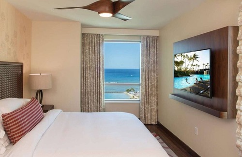 Waikiki Complejo | Experience Island Paradise at The Grand Islander by Hilton - 2 Bd. Ocean View