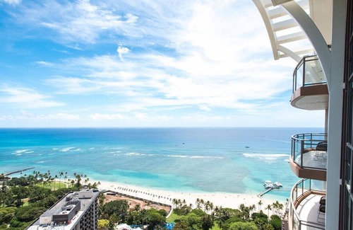Waikiki Complejo | Experience Island Paradise at The Grand Islander by Hilton - 2 Bd. Ocean View