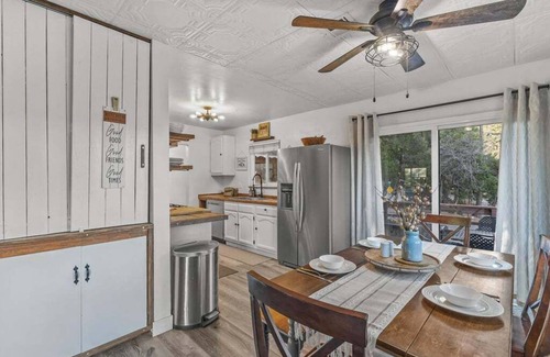 Crestline Casa | Experience lake life steps away! Crestline's 4-bedroom retreat near Lake Gregory