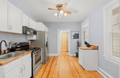 Annville Casa | "Experience Luxurious Living: Remodeled Duplex Retreat Awaits You in Anneville