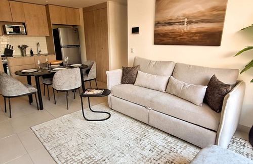 Guadalajara Apartamento | Experience Luxury and Comfort at Yu Country Tower