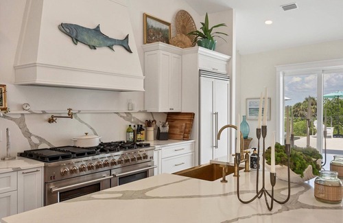 Cape Haze Casa | Experience luxury at The Lookout, a 3-bedroom home in scenic Placida, FL with ocean views.