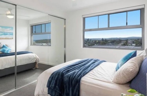 Caves Beach Apartamento | Experience Luxury Beachfront Living