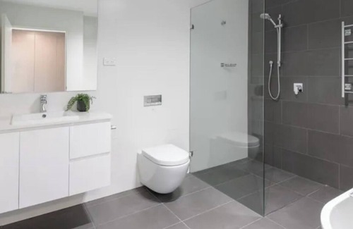 Caves Beach Apartamento | Experience Luxury Beachfront Living