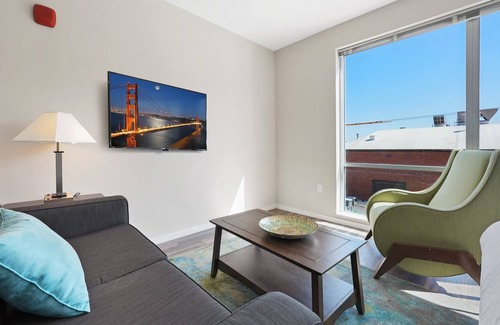 Crossroads Arts District Condominio | Experience Luxury Living with Spectacular Amenities at Your Fingertips 329