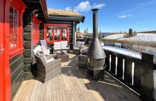 Mælem Casa | Experience peace and nature in a holiday home with mountain views and sauna.