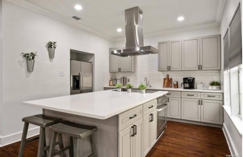 Highland Park Casa | Experience Serenity in a 4BR 3BA Downtown Home