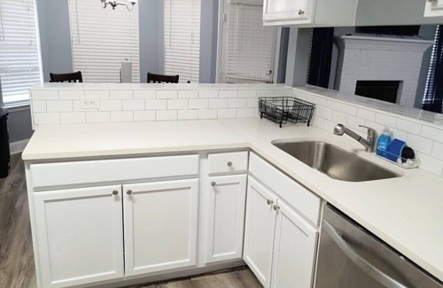 Stockbridge Casa | Experience Southern Charm: Your Dream Getaway at The Southern Chateau