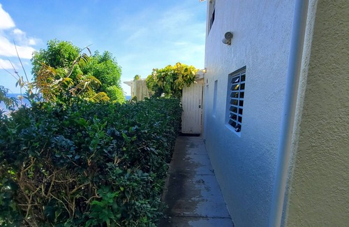 Altona Apartamento | Spacious Studio Loft with a beautiful ocean view.