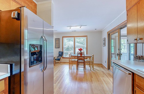 Lake Junaluska Casa | Experience "Sunny Retreat" in Lake Junaluska - Cozy Sunroom, Pool, Trails, More