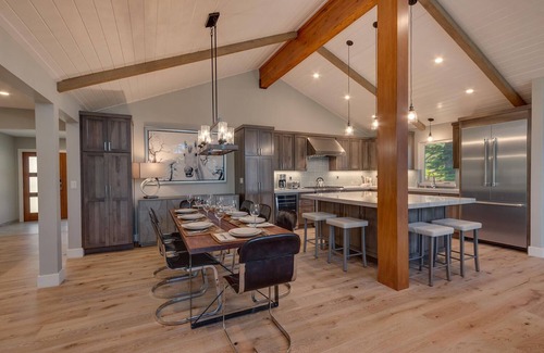 Lake Forest Casa | Experience Tahoe Elegance: Sundance at Dollar Point