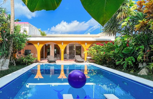 Adolfo López Mateos Casa | Experience the essence of Cozumel at Casa Troy