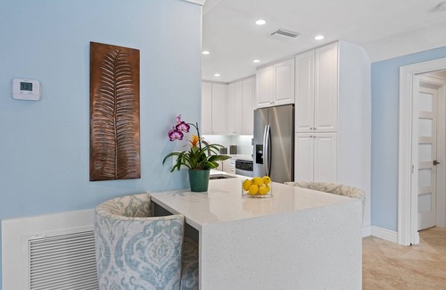 Bermuda Riviera Casa | Experience the Florida Sun at Beach Bunny, a Sunny Private Heated Pool Getaway!