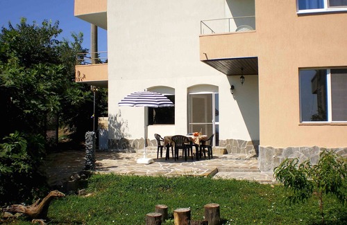 Chernomorets Casa | Experience this sunrise
