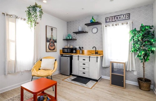 Cape Charles Casa | Experience Tiny House Weddings & Retreats