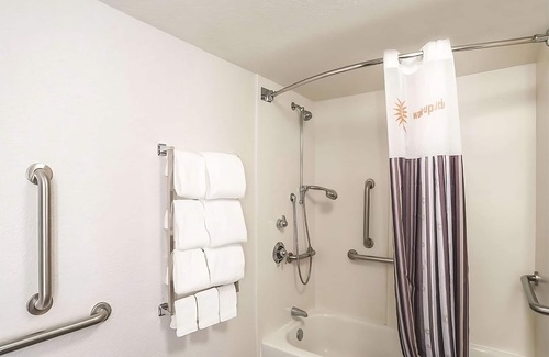 Ahwatukee Foothills Casa | Explore Arizona! 3 Great Units, Free Breakfast, Free Parking, Pool