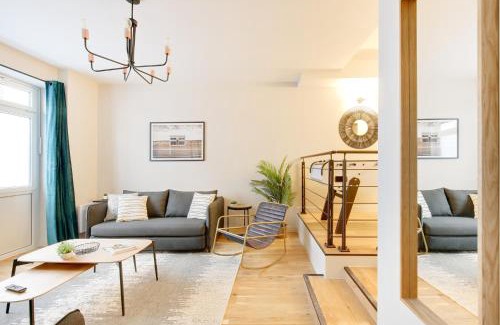 Parc-de-Montsouris Apartamento | Explore Local Bakeries from a Boho Artist Loft