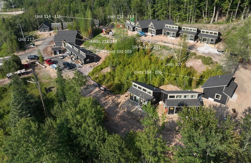 Munising Cabaña | EXPLORE Munising Cottage 210