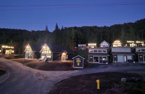 Munising Cabaña | EXPLORE Munising Cottage 210
