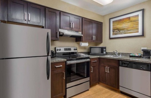 Newark Casa | Explore the Bay Area !!