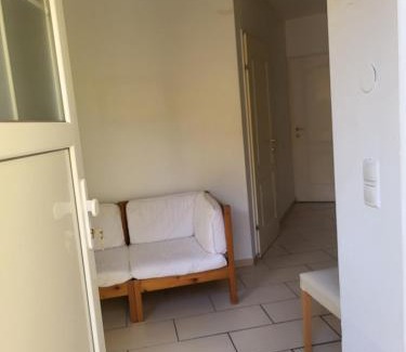 Rudolfsheim-Funfhaus Apartamento | EXPLORE Wien Österreich VIENNA Austria WALTZ and CASTLES Residenz Habsburg great 2-rooms-apartment near SCHÖNBRUNN Breakfast Metro U3 U4 busses 48a 51a city kids pets
