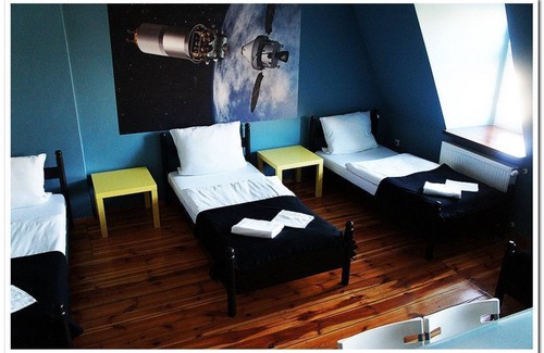Poznan City Center Hotel | Explorer B&B Old Town Rooms & Apartment