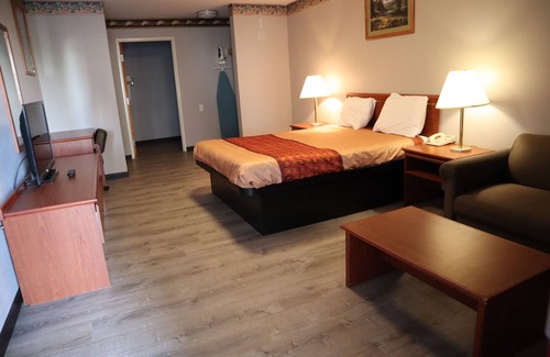 West Eugene Hotel | Express Inn & Suites