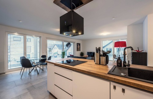 Boeblingen Apartamento | EXQUIS 2-Room Luxus Apartment USM I Fireplace I TerraceI Parking I US Army