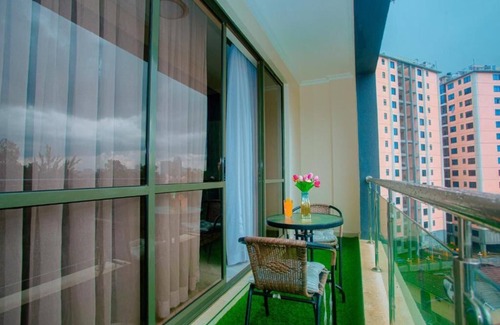 Eastleigh Apartamento | Exquisite 2-Bedroom in Nairobi: Luxury, Comfort, and Convenience Await!!
