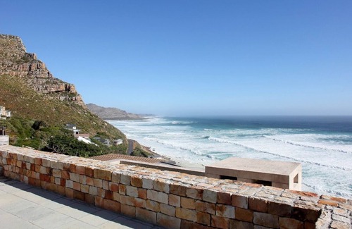 Cape Peninsula Casa | Exquisita casa de 3 dormitorios con impresionantes vistas.