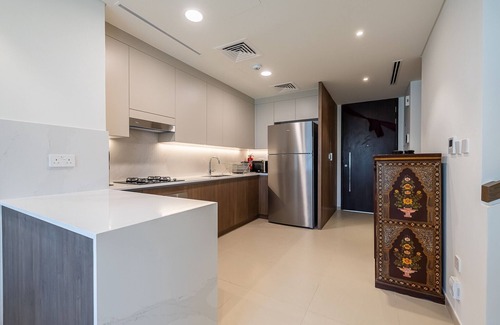 Dubai Chalet De Esquí | Exquisite 3-Bedroom Villa in Tilal Al Ghaf with Private Garden and Modern Amenities I B329
