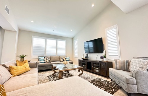 Woodbridge Casa | Exquisite 4-bedroom and 4b villa Irvine eastwood