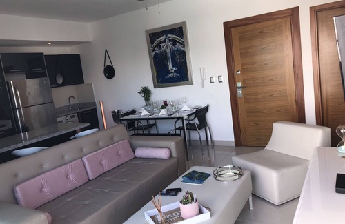 Evaristo Morales Apartamento | Exquisito Apto con espacio abierto en Piantini