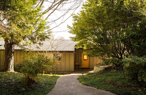 Nevada City Casa | Exquisita casa arquitectónica en entorno rural, a poca distancia de la ciudad