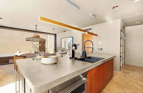 El Pescadero Villa | Exquisite Beachfront Villa @ Cerritos l 10 Pax