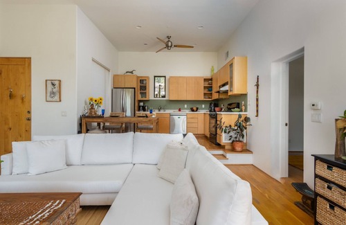 Topanga Cabaña | Exquisite Canyon Hideaway