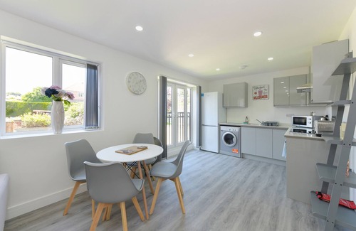 Gedling Apartamento | Exquisite Contemporary 2bd Home, Low Carbon, Prkng