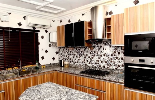 Lagos Casa | Exquisita casa. Perfecto hogar lejos de casa
