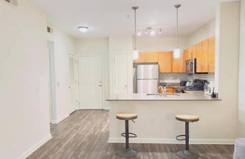 Westside Apartamento | Exquisite immaculate 1 bed apt